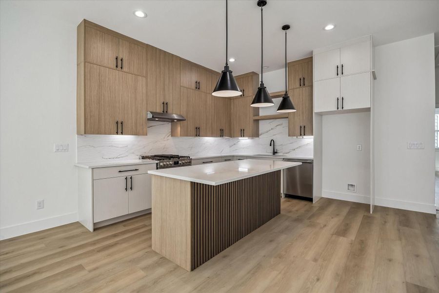Furnished interior view inside a new home in , Houston (Image 10).