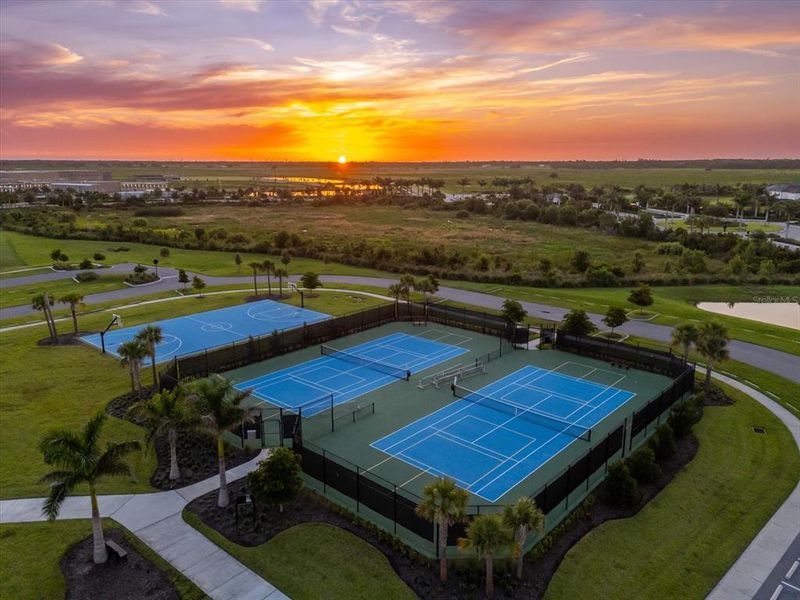 Community amenities in , Sarasota (Image 37). Community amenities in , Sarasota (Image 37).