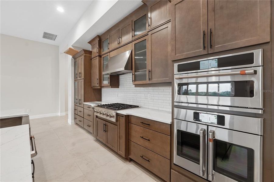 Furnished interior view inside a new home in , Zephyrhills (Image 12).
