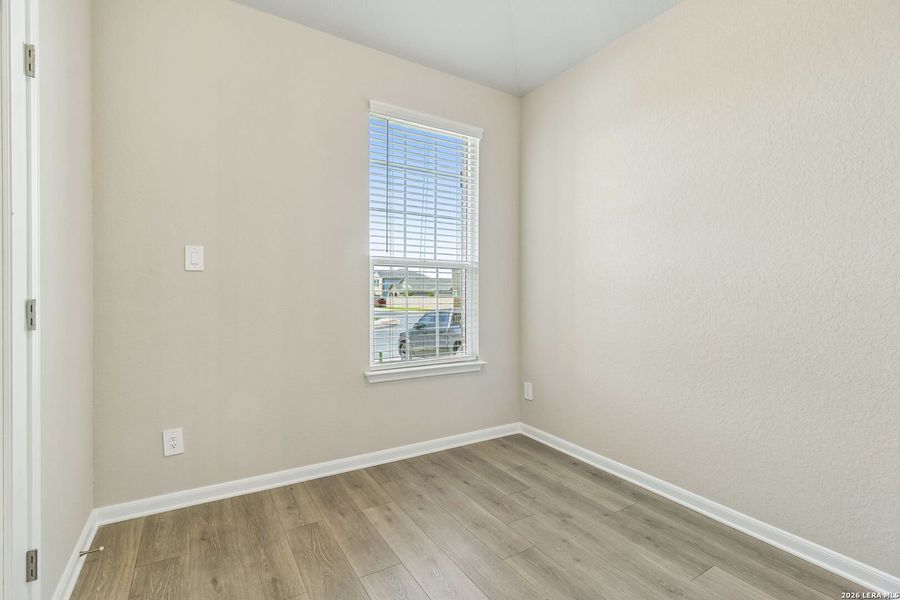 Spacious, unfurnished interior of a new home in Thomas Pond, San Antonio (Image 24). Spacious, unfurnished interior of a new home in Thomas Pond, San Antonio (Image 24).