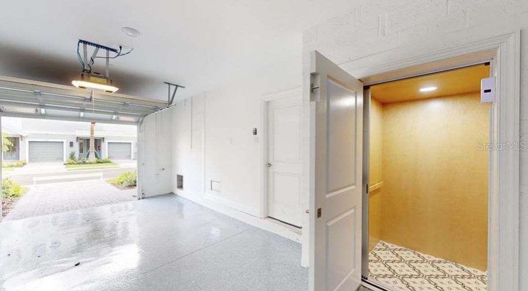 Spacious, unfurnished interior of a new home in Seahaven, Punta Gorda (Image 12). Spacious, unfurnished interior of a new home in Seahaven, Punta Gorda (Image 12).