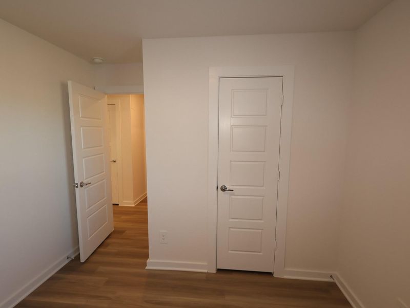 Spacious, unfurnished interior of a new home in Moran Ranch, Willis (Image 22).