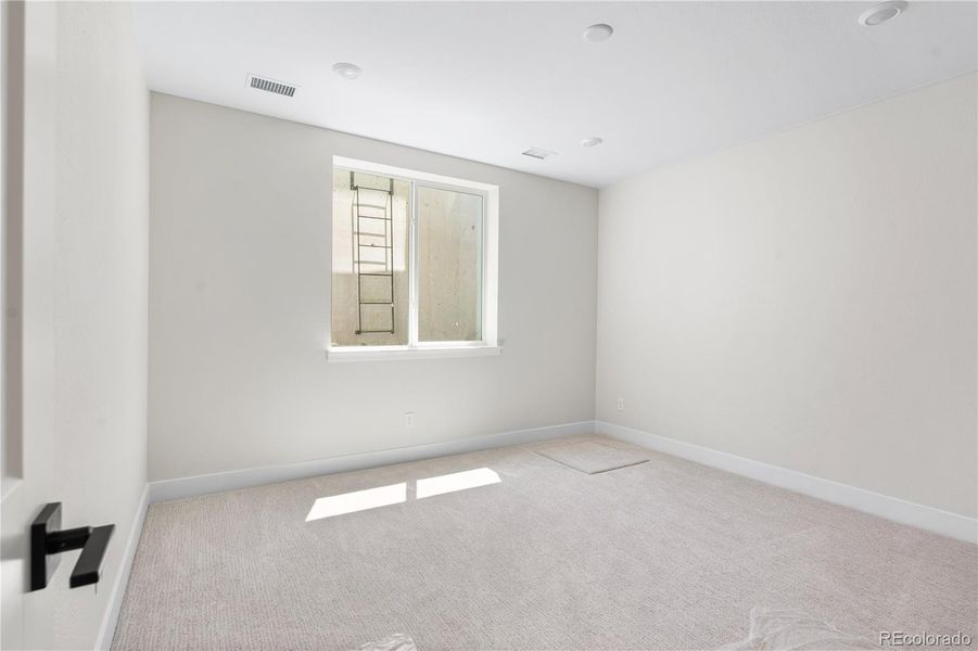 Spacious, unfurnished interior of a new home in Luxe at The Canyons, Castle Pines (Image 24).