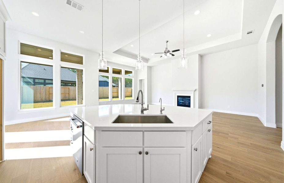 Furnished interior view inside a new home in The Highlands 55′, Porter (Image 16).