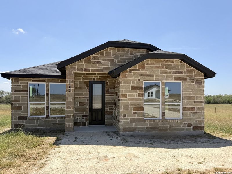 Image 26 of a home in .