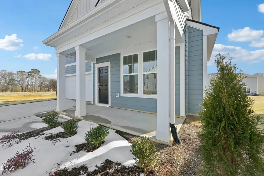 5-web-or-mls-Old Station Pointe-S0502-00