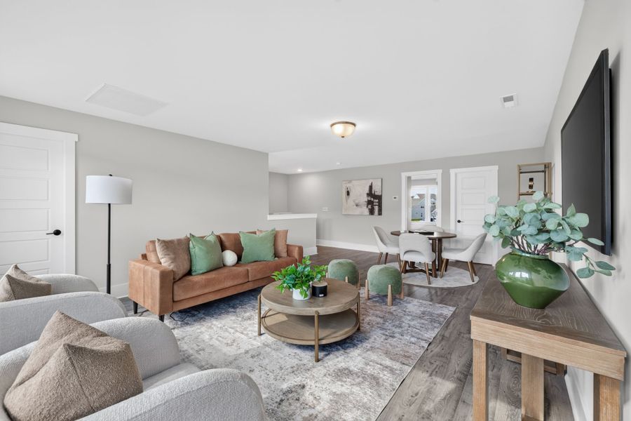 Furnished interior view inside a new home in Edgewater - Harbor Pointe, Lancaster (Image 26).