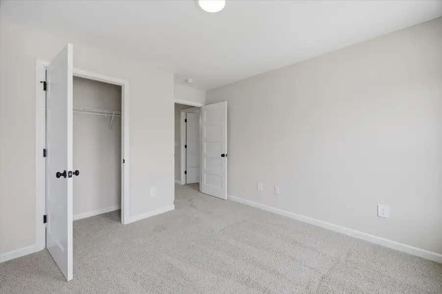 Spacious, unfurnished interior of a new home in Creekside Manor, Thomaston (Image 19). Spacious, unfurnished interior of a new home in Creekside Manor, Thomaston (Image 19).