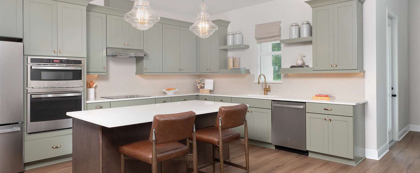 Representative furnished interior of a home built from the Griffin by Ashton Woods in Tyson Reserve, St. Cloud (Image 10).