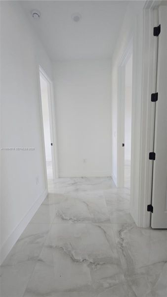 room/bathroom hall