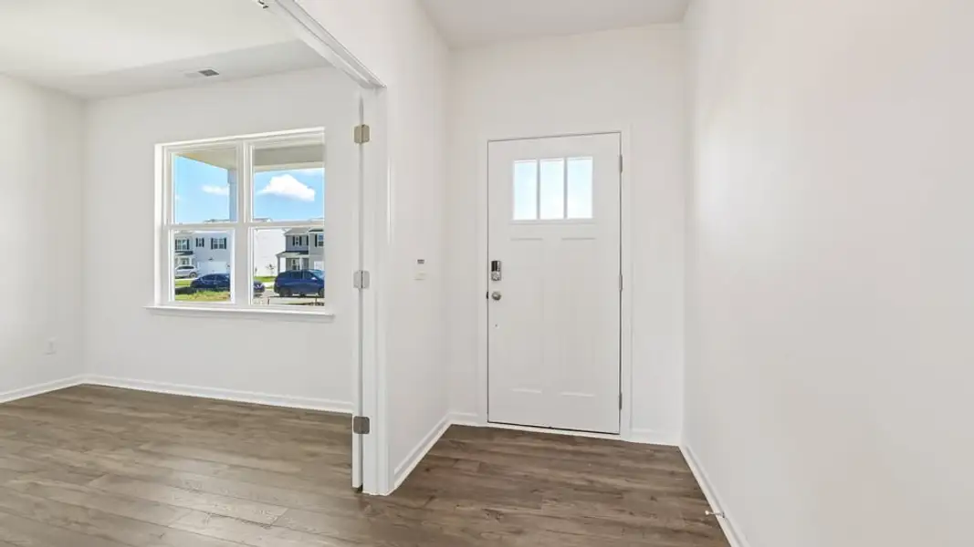 Spacious, unfurnished interior of a new home in Shahbain Reserve, Raeford (Image 17). Spacious, unfurnished interior of a new home in Shahbain Reserve, Raeford (Image 17).