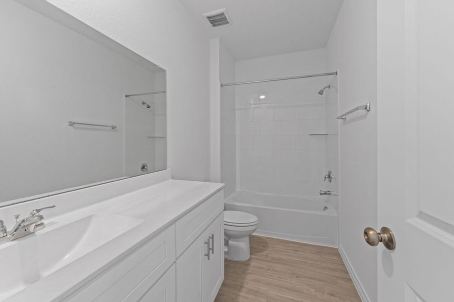 Furnished interior view inside a new home in River Ranch, Dayton (Image 8). Furnished interior view inside a new home in River Ranch, Dayton (Image 8).