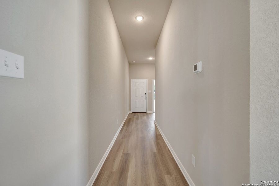 Spacious, unfurnished interior of a new home in Greenspoint Heights, Seguin (Image 28).