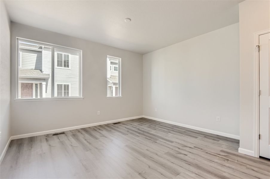 13893 deertrack lane - web quality - 003 - 04 living room