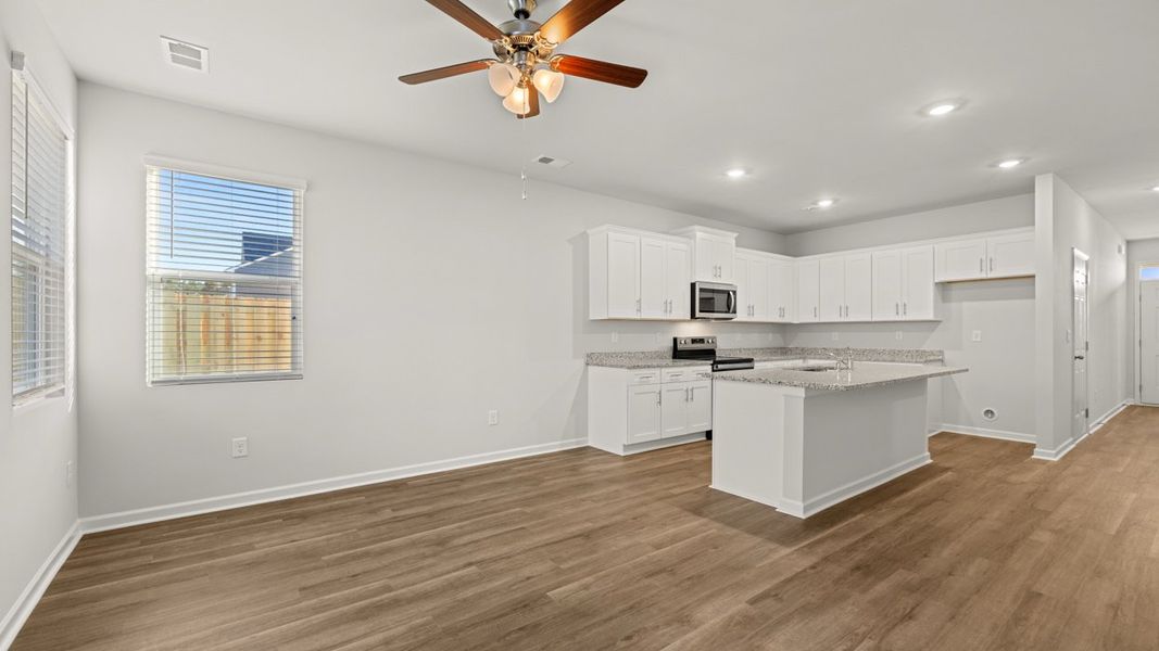 Spacious, unfurnished interior of a new home in Bellemeade Landing, Augusta (Image 15). Spacious, unfurnished interior of a new home in Bellemeade Landing, Augusta (Image 15).
