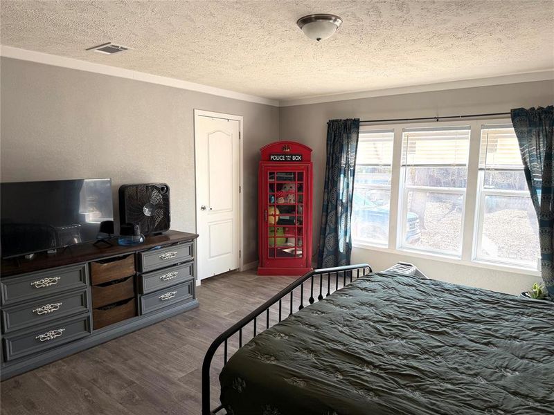 Furnished interior view inside a new home in , Naples (Image 15).