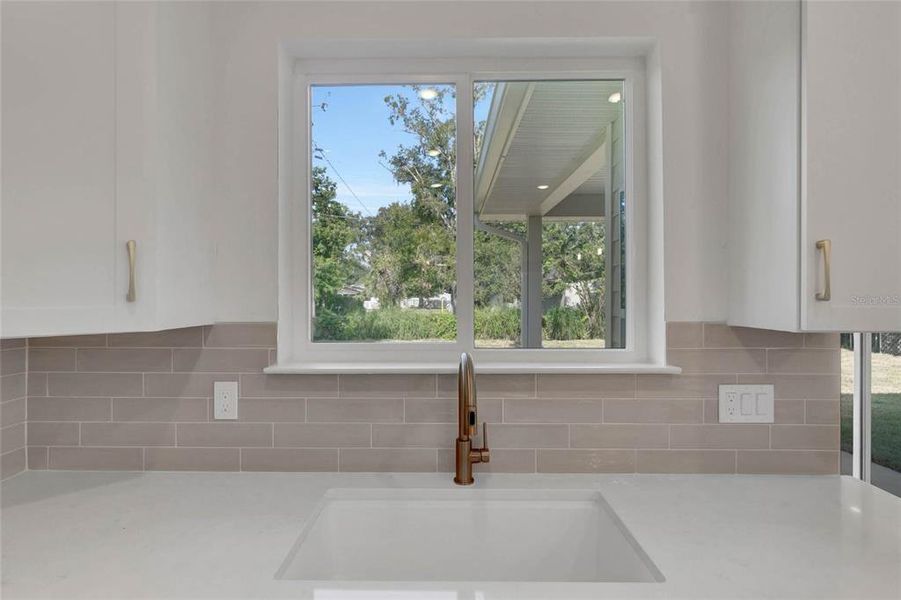 Close-up of interior finishes inside a home in , High Springs (Image 16). Close-up of interior finishes inside a home in , High Springs (Image 16).