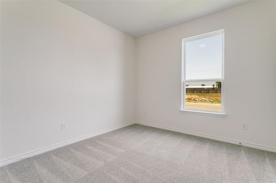 Spacious, unfurnished interior of a new home in The Preserve Estates, Justin (Image 21).