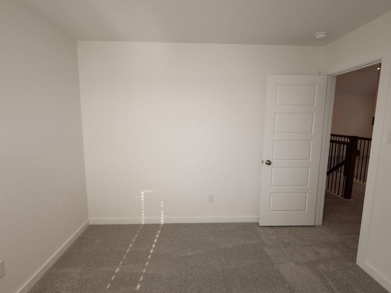 Spacious, unfurnished interior of a new home in Summerview, Fulshear (Image 17). Spacious, unfurnished interior of a new home in Summerview, Fulshear (Image 17).