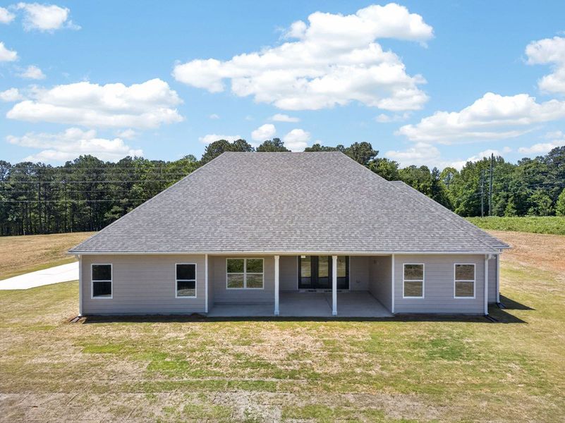 Exterior details and patio area of a home in Hwy 16 South - Carrollton, Carrollton (Image 3).