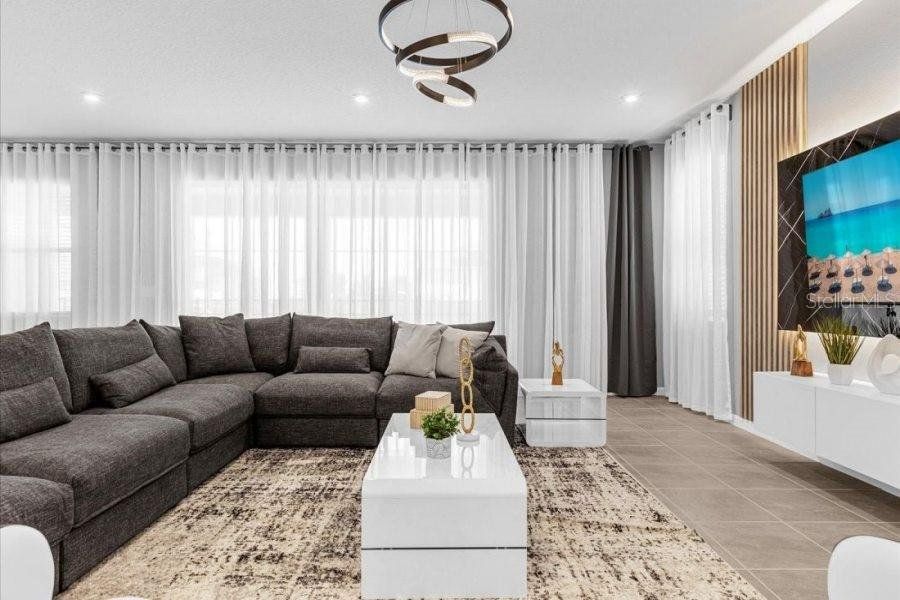 Furnished interior view inside a new home in , Kissimmee (Image 6).