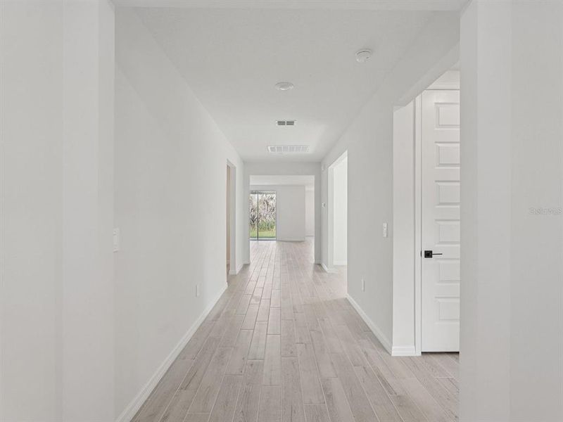 Spacious, unfurnished interior of a new home in Oakfield Trails - Signature Series, Parrish (Image 29). Spacious, unfurnished interior of a new home in Oakfield Trails - Signature Series, Parrish (Image 29).