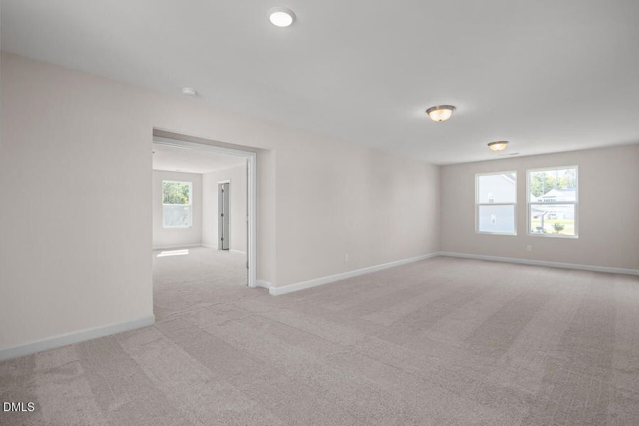 Spacious, unfurnished interior of a new home in Wellers Knoll, Lillington (Image 19).