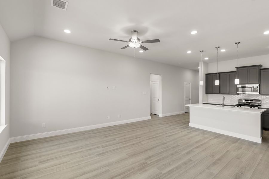 Representative unfurnished interior of a home built from the Liberty by Rockwell Homes in Wildflower Ranch, Fort Worth (Image 46). Representative unfurnished interior of a home built from the Liberty by Rockwell Homes in Wildflower Ranch, Fort Worth (Image 46).