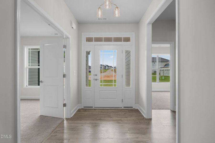 Spacious, unfurnished interior of a new home in Charlotte's Ridge, Middlesex (Image 18).