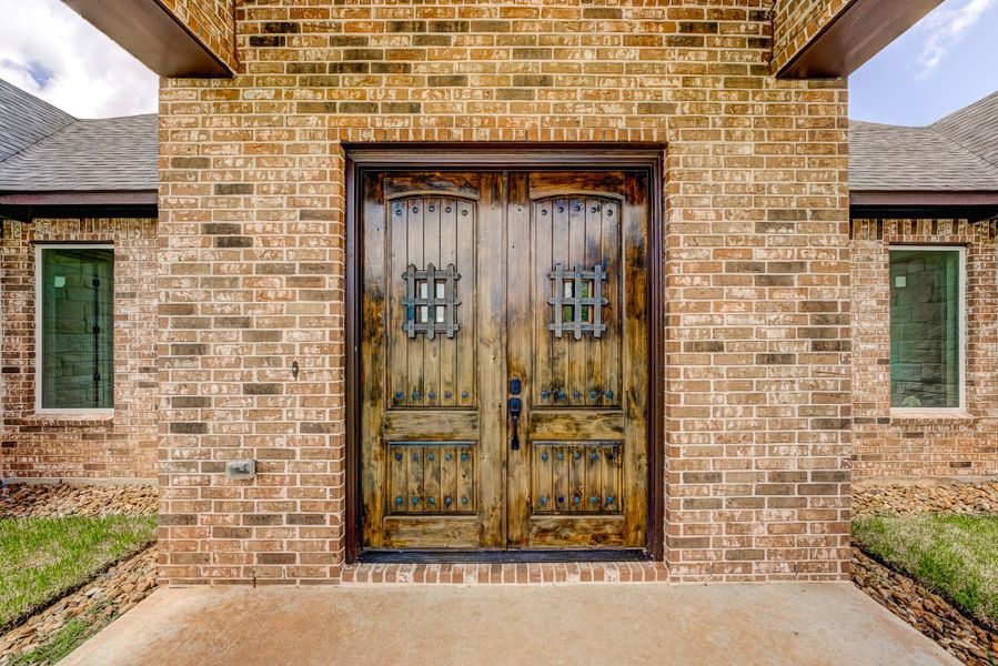 Gorgeous front entrance Gorgeous front entrance