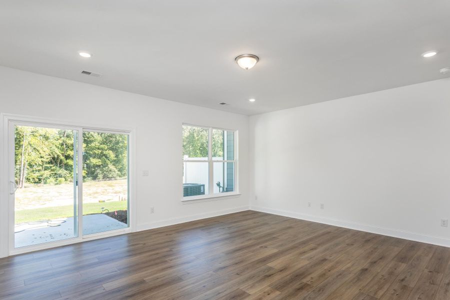Spacious, unfurnished interior of a new home in Running Brook Townes, Durham (Image 11).