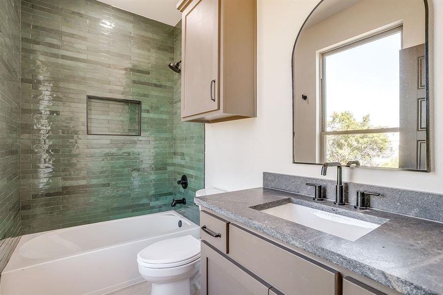 The perfect blend of design and comfort in a bathroom built for relaxation. The perfect blend of design and comfort in a bathroom built for relaxation.