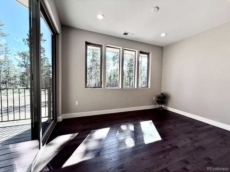Dining Area with gleaming Hardwood Floors. Dining Area with gleaming Hardwood Floors.