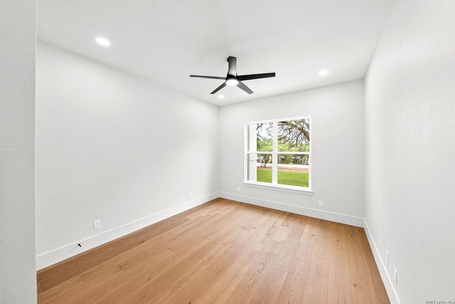 Spacious, unfurnished interior of a new home in , Boerne (Image 44).