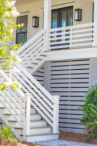Exterior details and patio area of a home in , Charleston (Image 3).