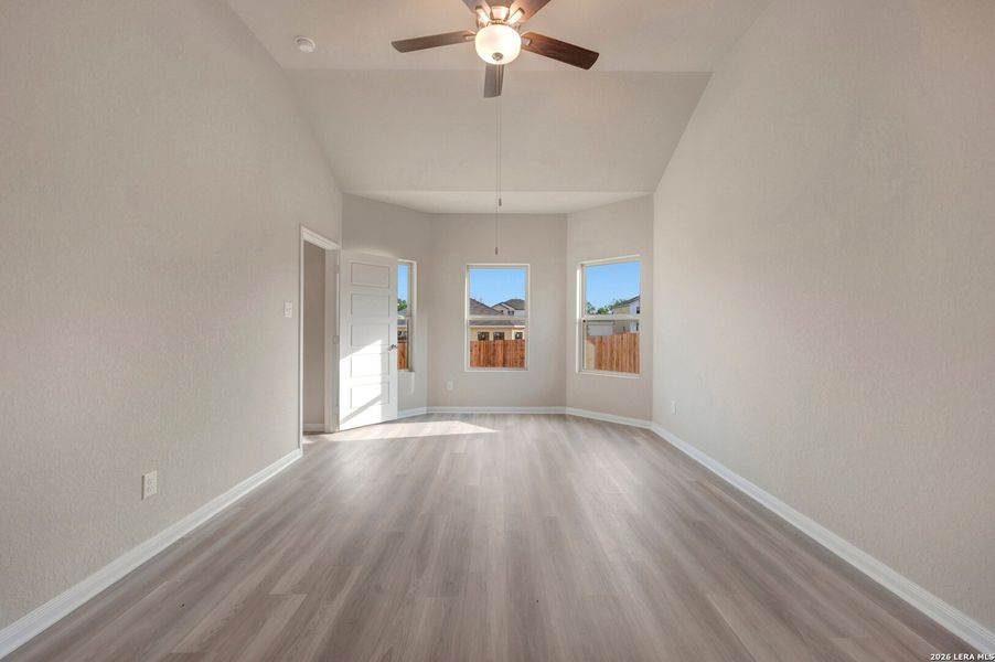 Spacious, unfurnished interior of a new home in Agave, San Antonio (Image 19). Spacious, unfurnished interior of a new home in Agave, San Antonio (Image 19).