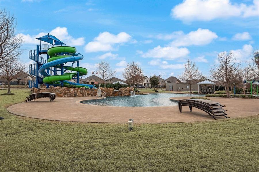 Community amenities in , Crandall (Image 20).
