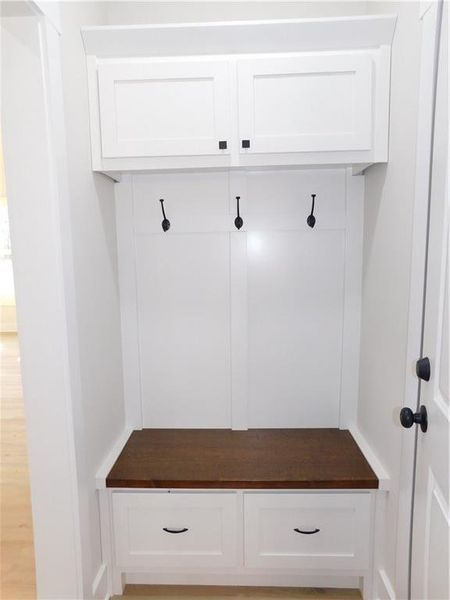 Spacious, unfurnished interior of a new home in , Dahlonega (Image 27).