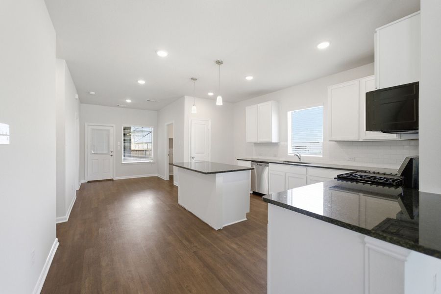 Furnished interior view inside a new home in La Terra, Celina (Image 6).