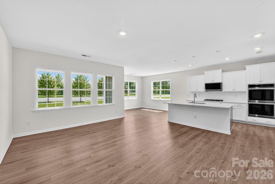 Spacious, unfurnished interior of a new home in Roselyn, Lancaster (Image 17).