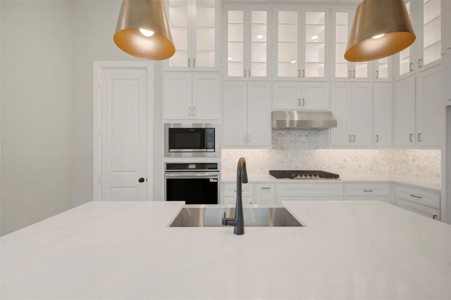 Close-up of interior finishes inside a home in Harvest Green - Reserve Collection, Richmond (Image 13).