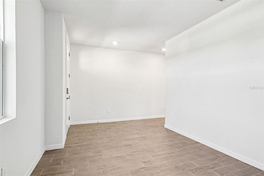 Spacious, unfurnished interior of a new home in Two Rivers - Classic Series, Zephyrhills (Image 12).