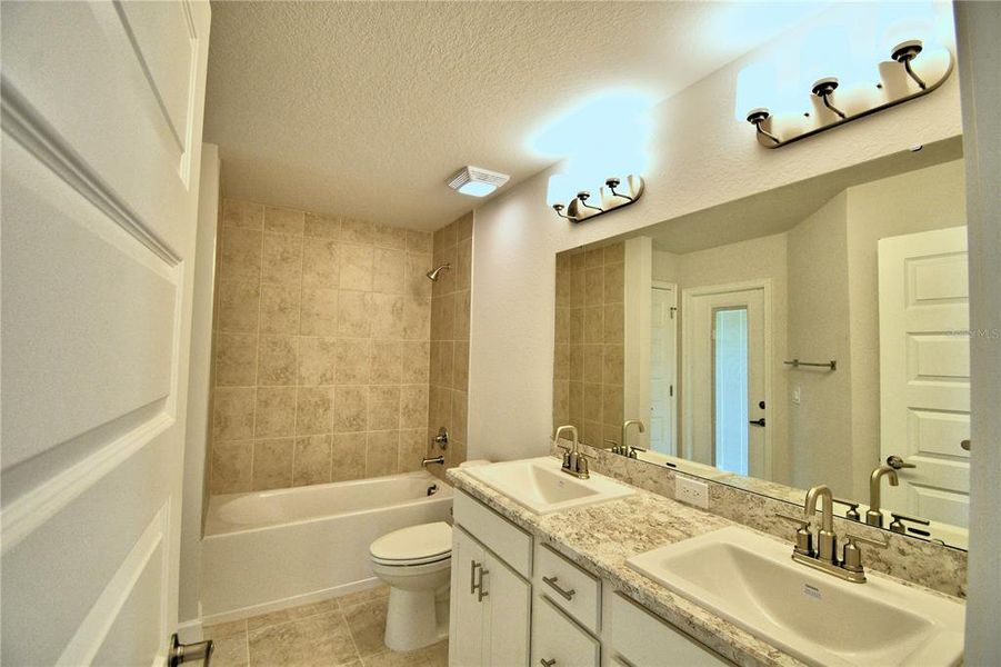 Furnished interior view inside a new home in , Lake Wales (Image 11).