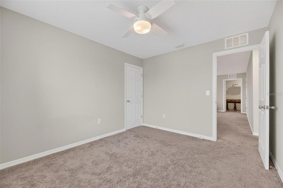 Spacious, unfurnished interior of a new home in Hawkstone, Lithia (Image 27).