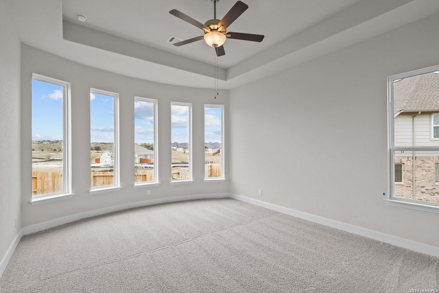 Spacious, unfurnished interior of a new home in Homestead, Schertz (Image 20).