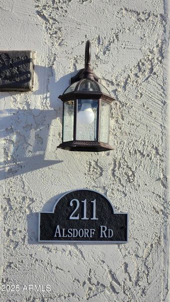 1000028274 1000028274