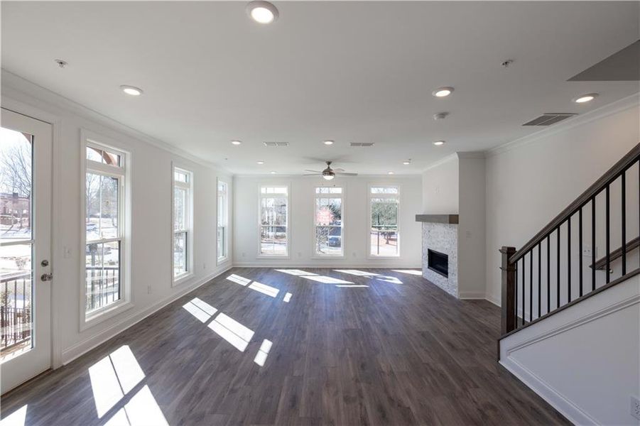 Spacious, unfurnished interior of a new home in Ecco Park, Alpharetta (Image 29).