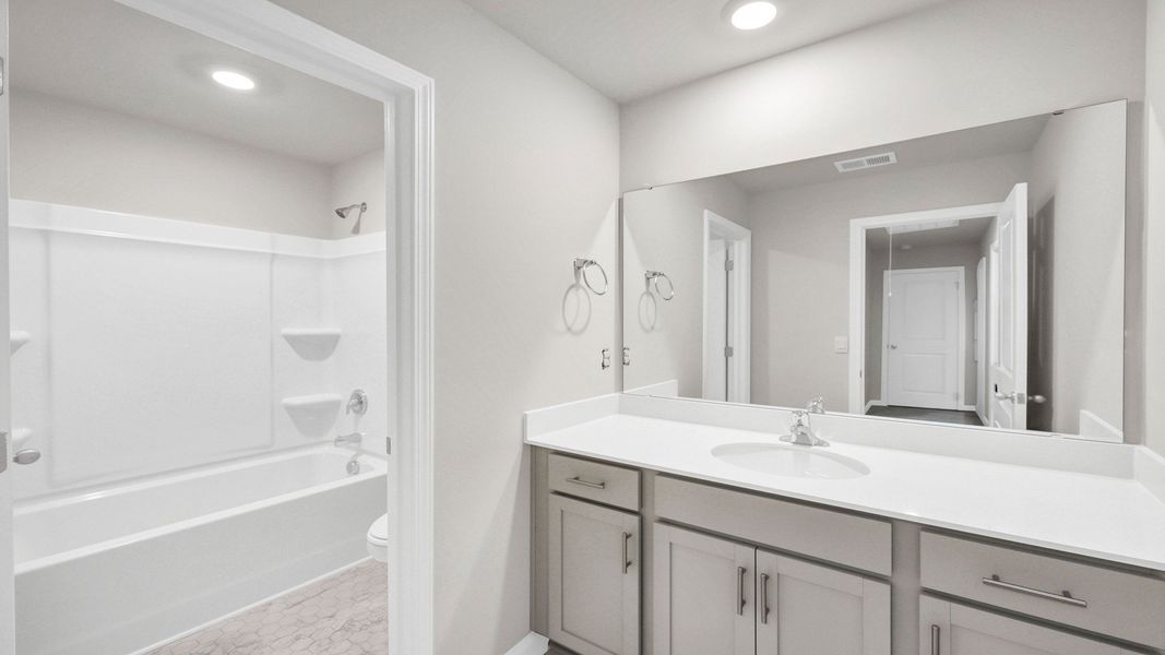 Furnished interior view inside a new home in Livingston Woods, Irmo (Image 15).