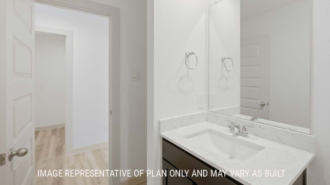 Image 29 representing the Elgin by D.R. Horton in Reserve at Mallard Lakes, Orange, TX.