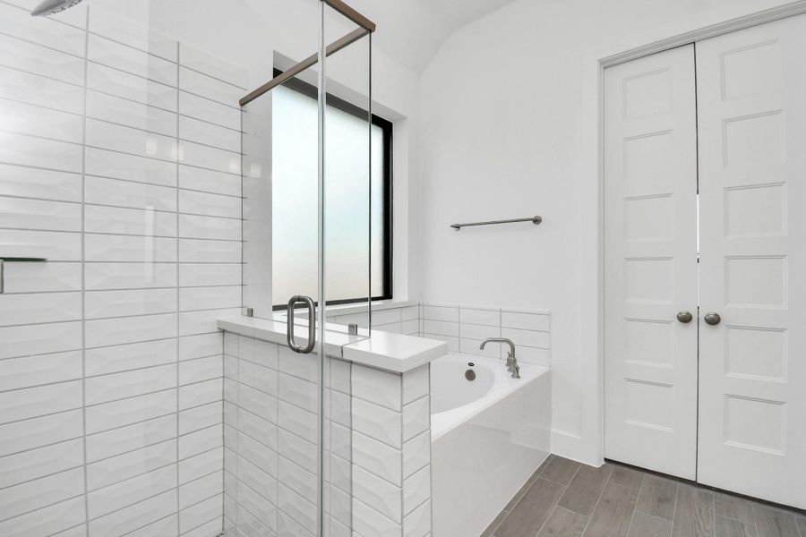 Furnished interior view inside a new home in Arabella on the Prairie: Signature Collection, Richmond (Image 7).